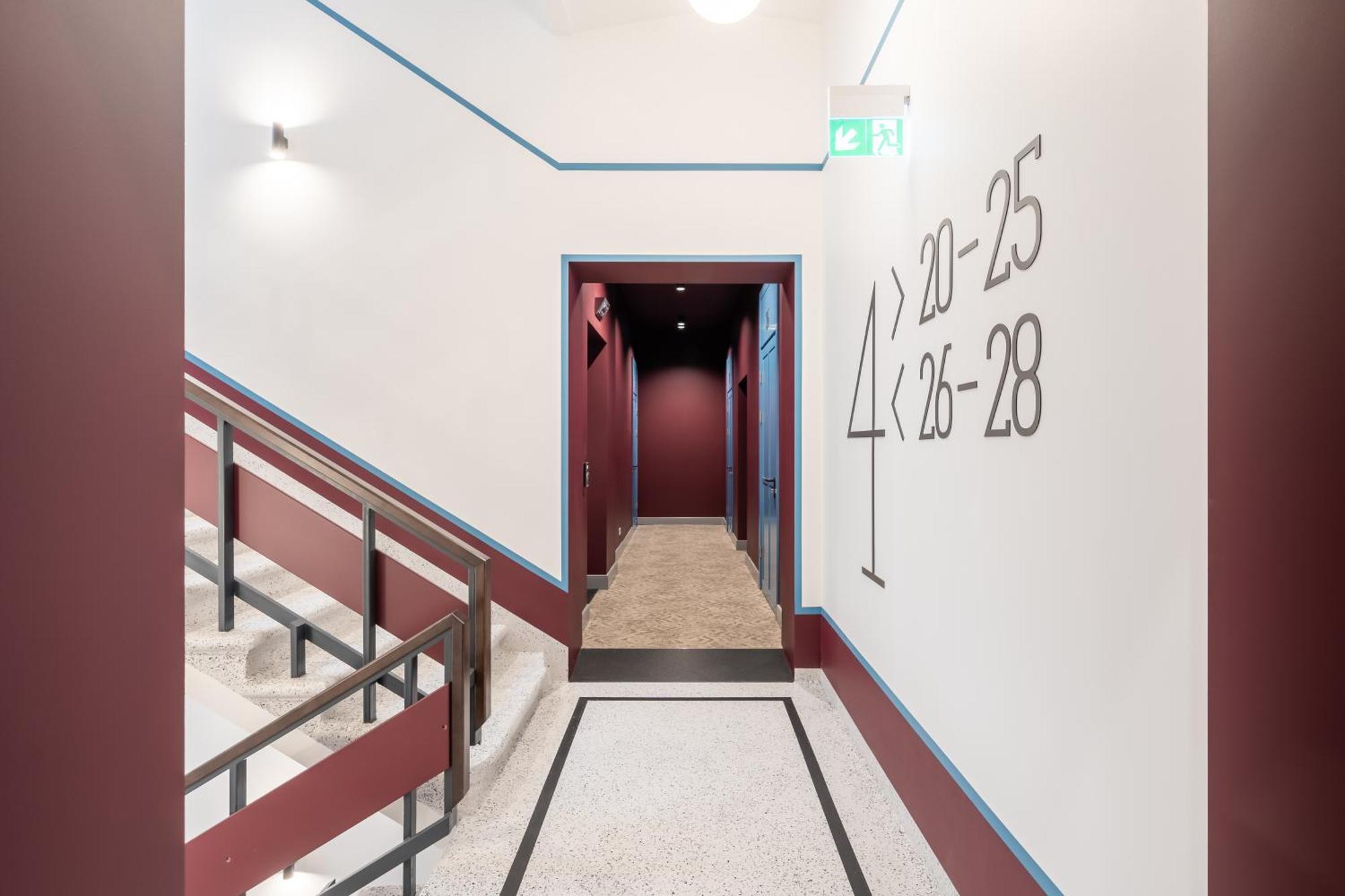 Apartment M4 *
