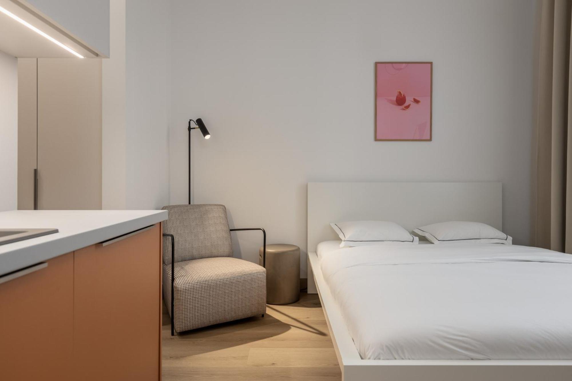 Apartment M4 *